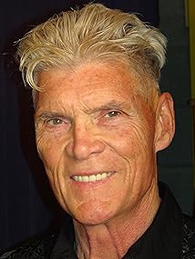 Everett McGill